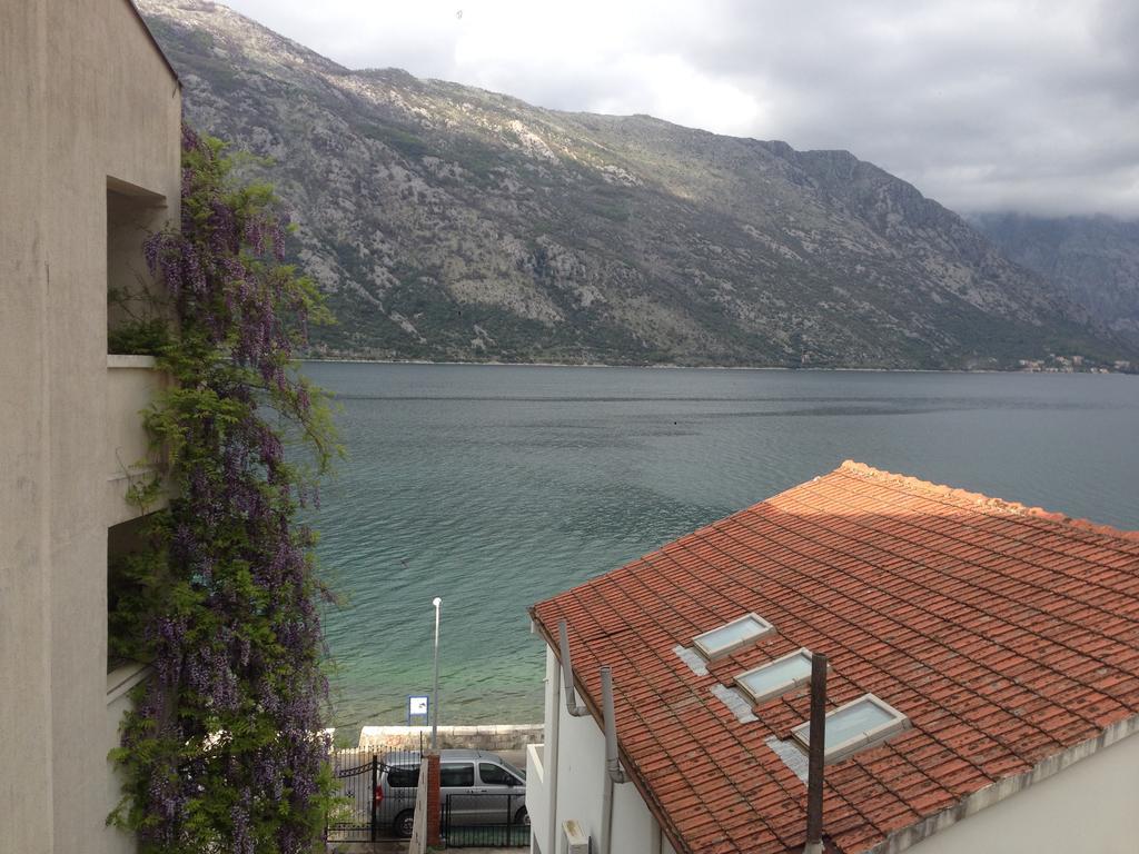 Apartments Viva La Viva Kotor Buitenkant foto