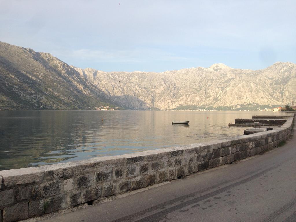 Apartments Viva La Viva Kotor Buitenkant foto