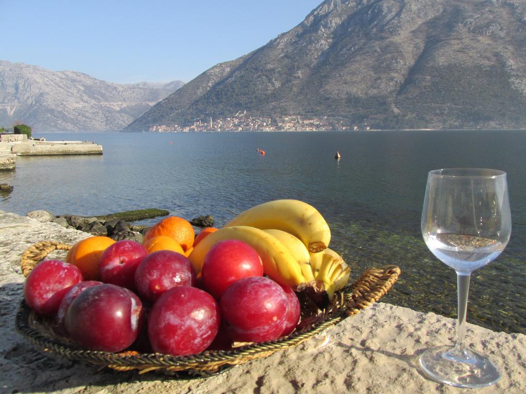 Apartments Viva La Viva Kotor Buitenkant foto