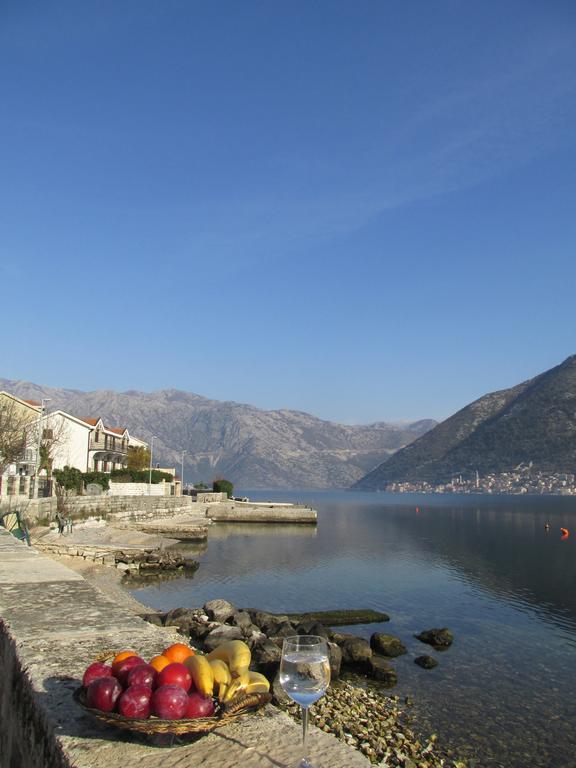 Apartments Viva La Viva Kotor Buitenkant foto